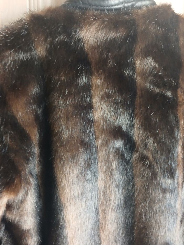 Veste en fausses fourrure taille XS marron et noir - photo numéro 10