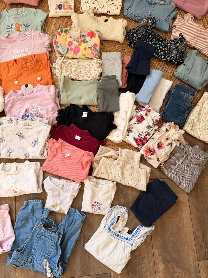 Lot de vêtements bébé fille taille 9 mois - photo numéro 7