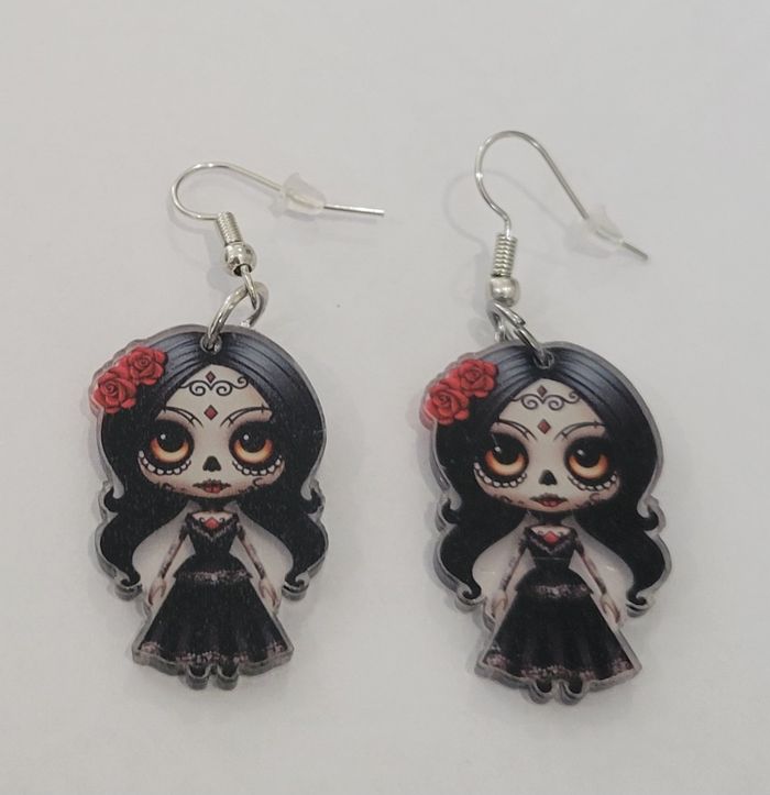 BOUCLES D'OREILLES POUPEE SANTA MUERTE HALLOWEEN ! NEUVE ! MODELE 6 - photo numéro 4