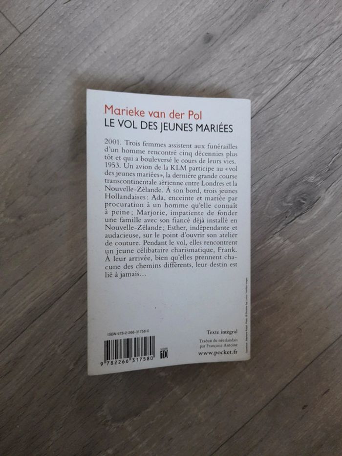 Le vol des jeunes mariées. - photo numéro 2