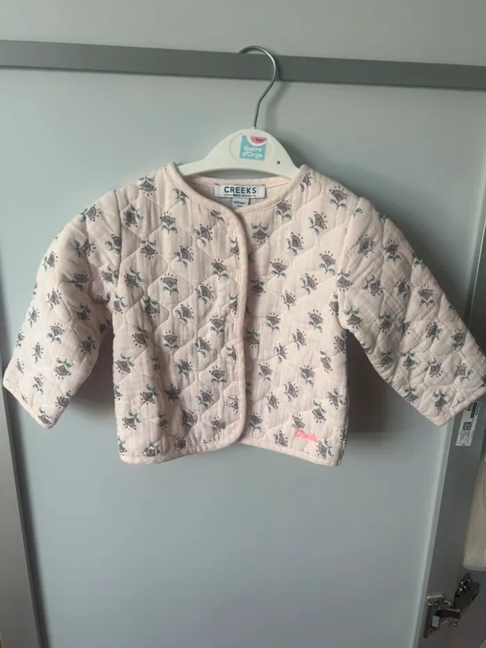 Ensemble jean blouse veste fleuries - photo numéro 4