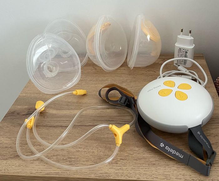 Tire lait double pompage Medela Maxi Swing - photo numéro 2