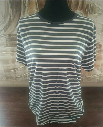 Tee-shirt kiabi taille L