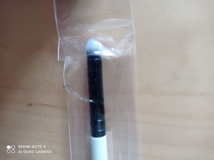 Pinceau eyeliner maquillage, NEUF - photo numéro 2