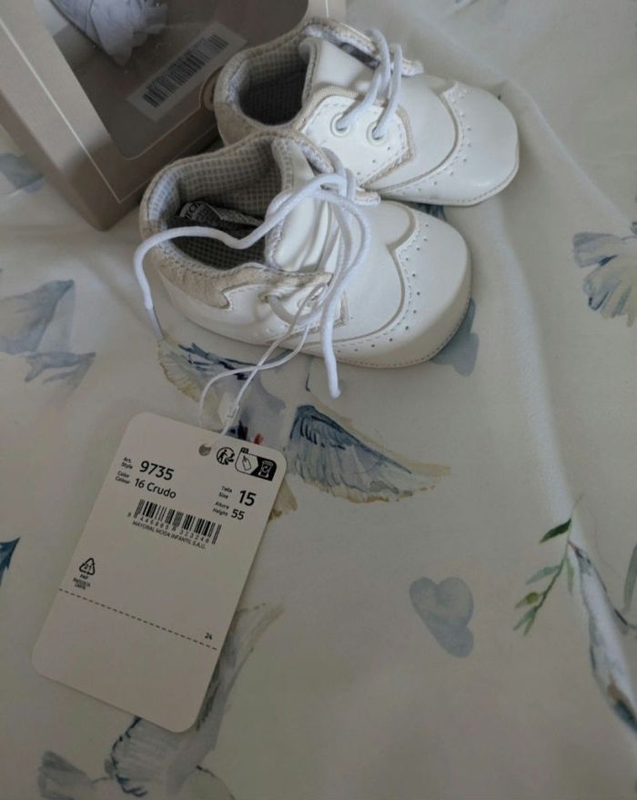 Chaussures de naissance - photo numéro 2