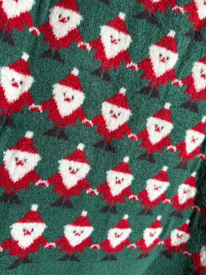 Pull de noël Kiabi taille S - photo numéro 3
