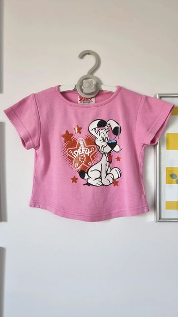 T-shirt rose astérisque idefix pailleté taille 3ans