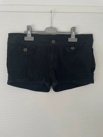 Short casual noir uni basique simple court en coton avec boutons et poches
