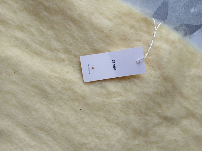Écharpe jaune neuf - photo numéro 2