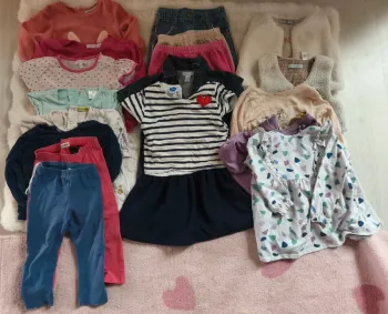 Lot 18 vêtements bébé 18 mois – très bon état