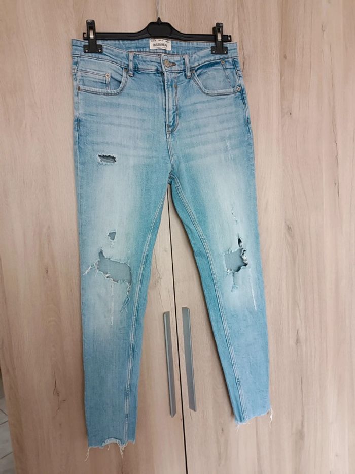 Jeans destroy homme pull and Bear taille 40