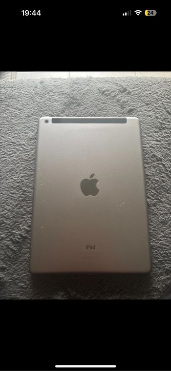 iPad Air (2013)