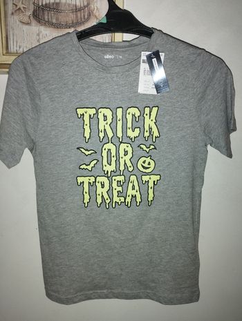 Tee shirt