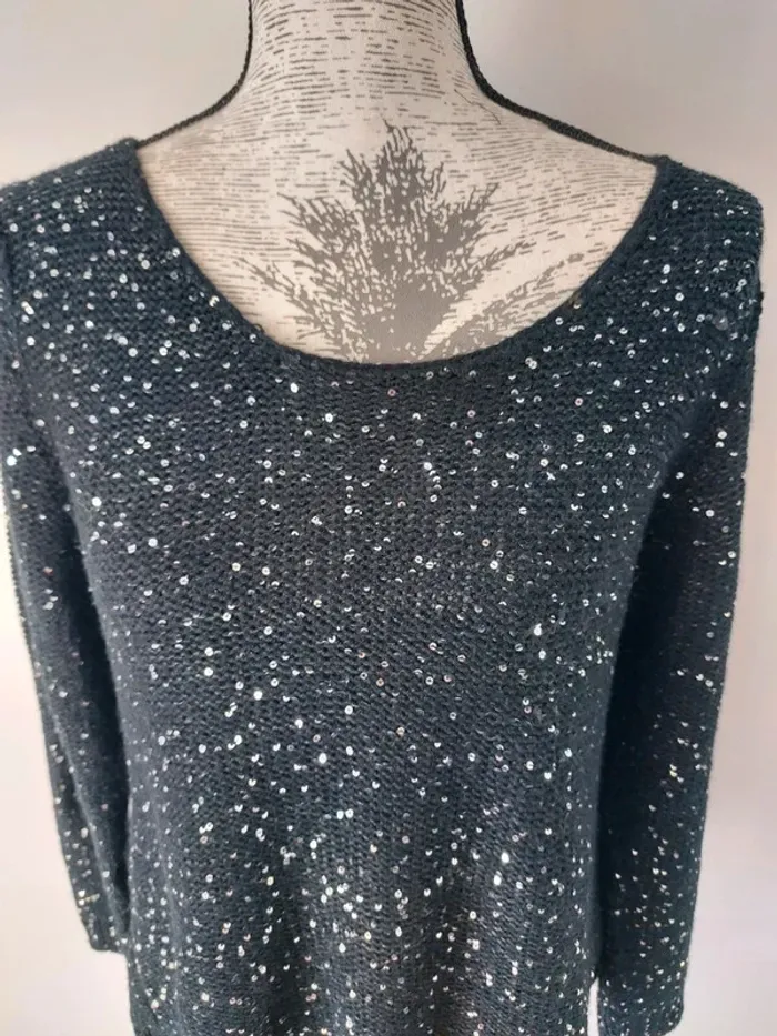 Pull fin noir avec sequins dos voile - photo numéro 5