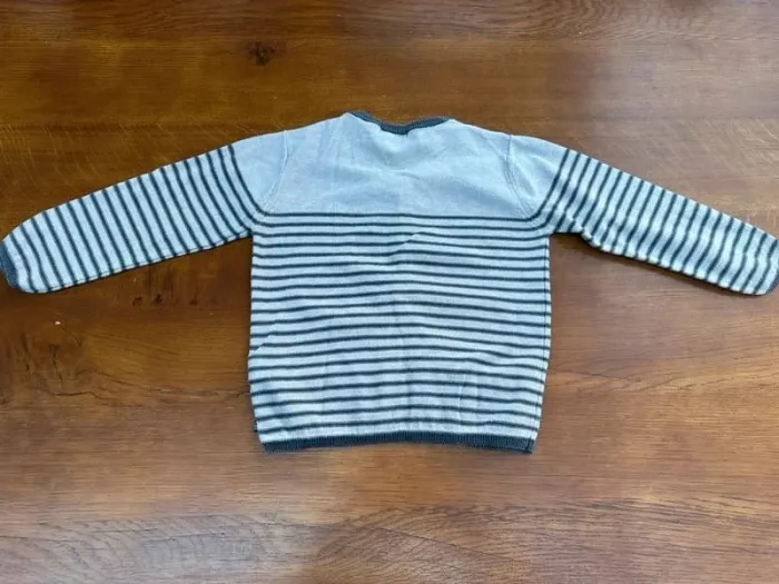 Gilet gris et beige rayé obaibi 3 ans - photo numéro 7