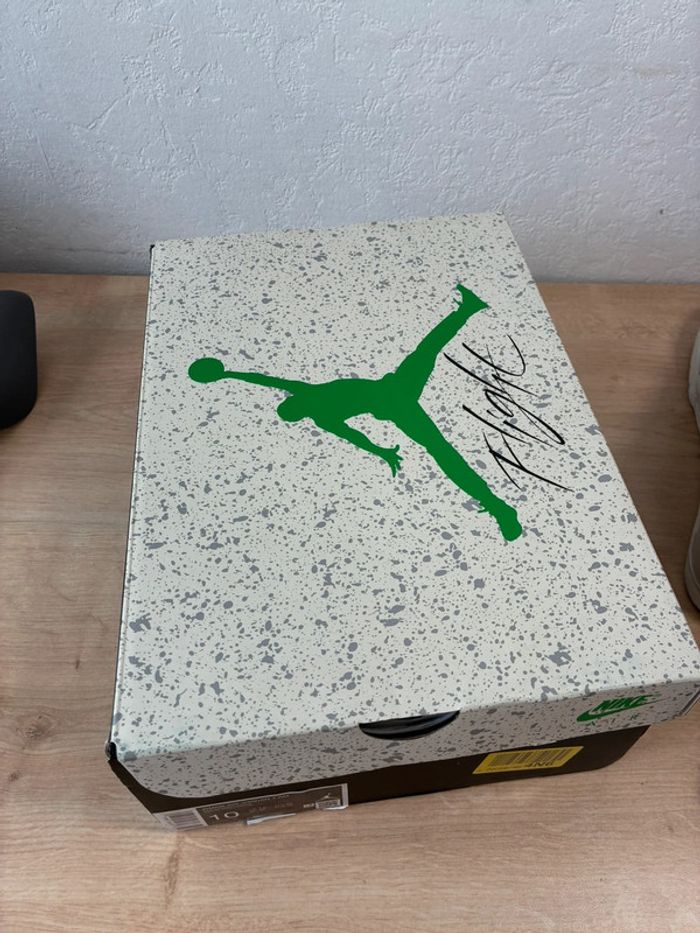 Baskets Jordan 4 rm pink rose pointure 42 neuves - photo numéro 13