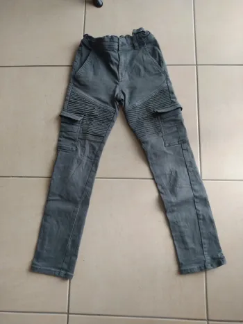 Pantalon Jeans garçon taille 10 ans Marque Kiabi