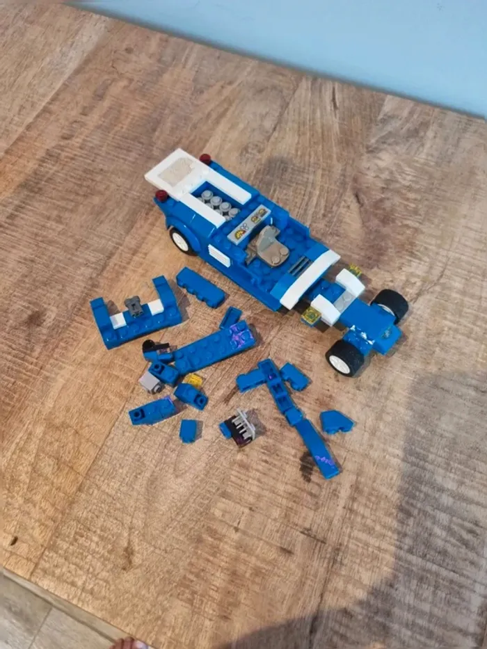 Lego gudi sans notice voiture