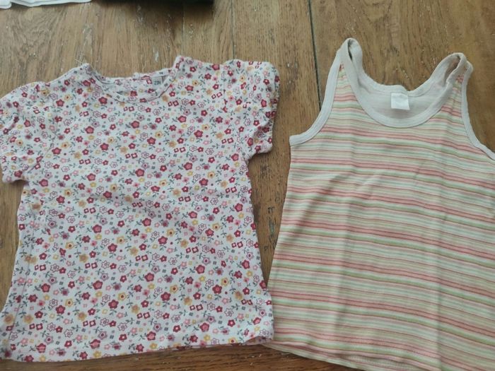 Lot 16 t-shirts 24 mois - photo numéro 6