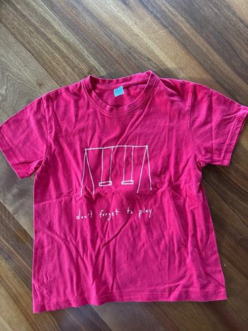 Teeshirt 10 ans manches courtes dessin balançoire