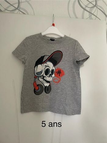 Tee shirt kiabi 5 ans