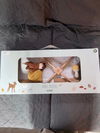 Mobile musical pour bébé dormir 💤