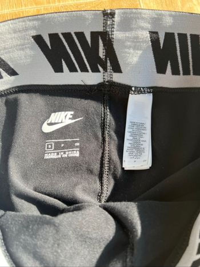 Nike lot de 2 leggings Taille S Parfait État - photo numéro 5