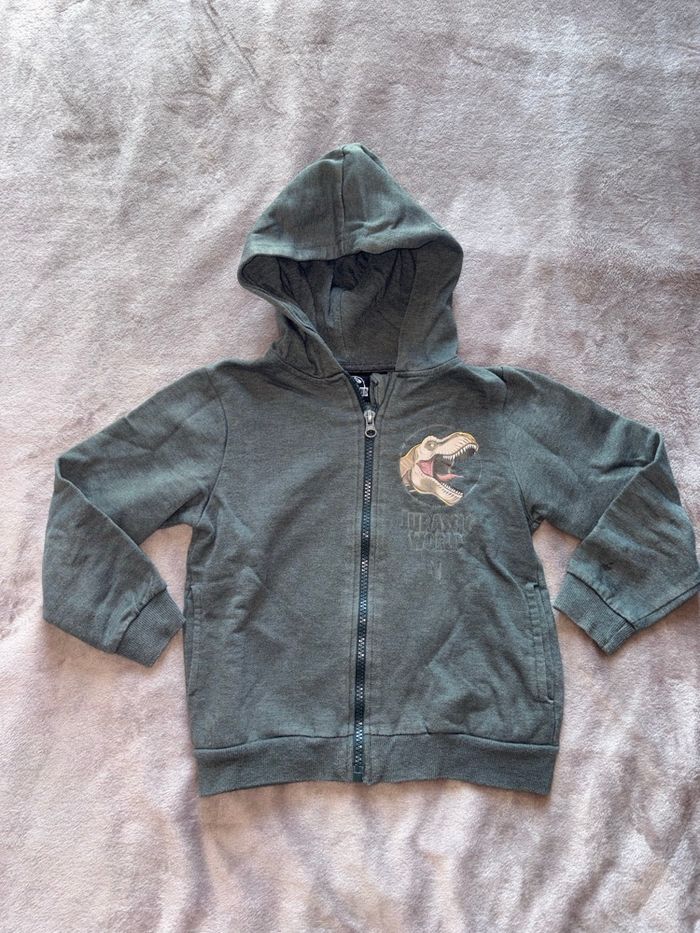 Lot de vêtement garçon taille 5 ans - photo numéro 7