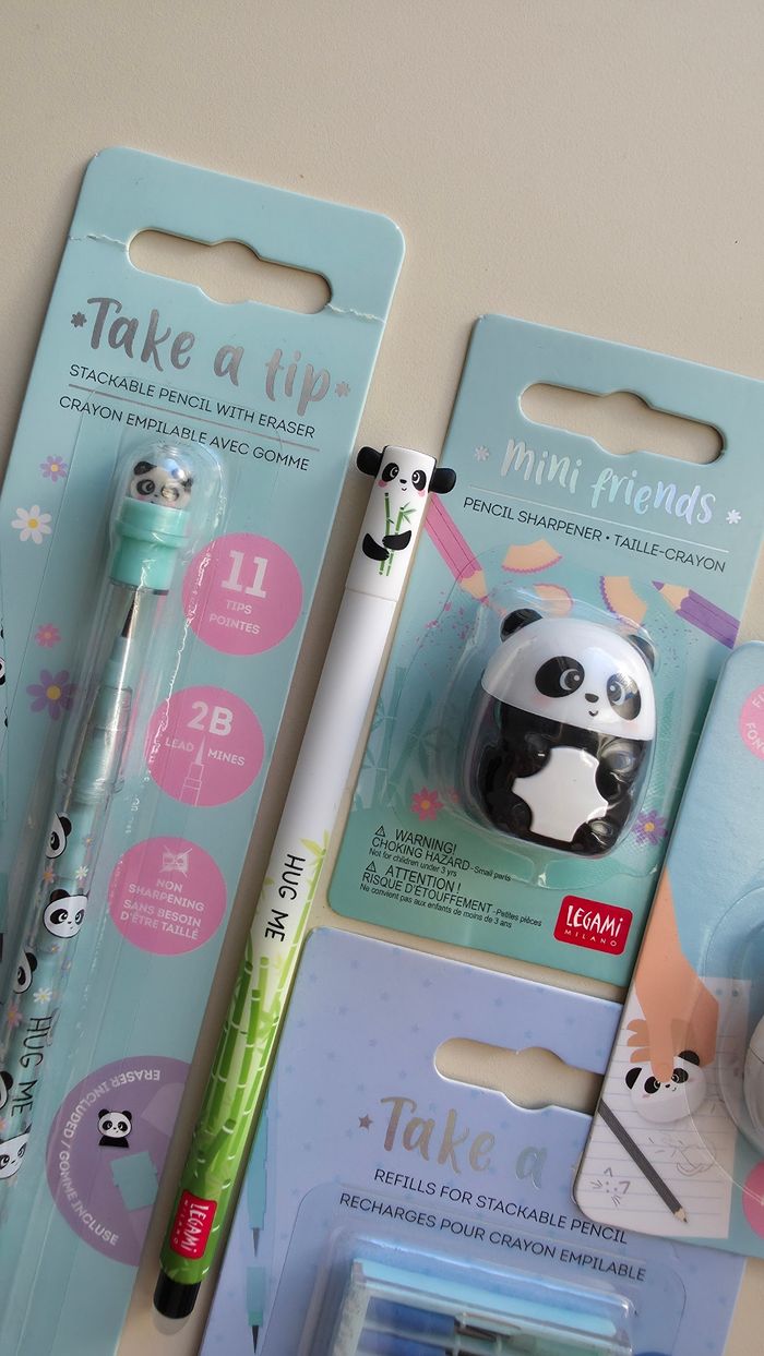 Lot stylos et fourniture legami panda - photo numéro 2