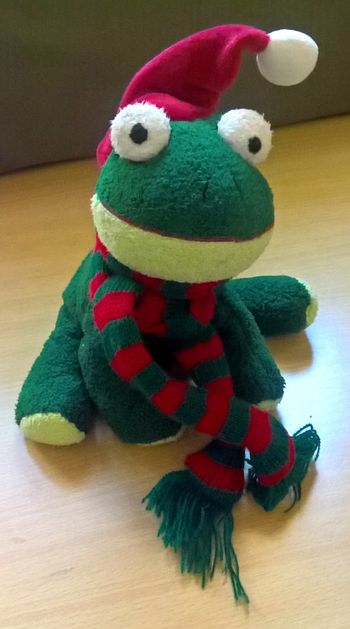 Grenouille doudou Russ Berrie & Co Yulie