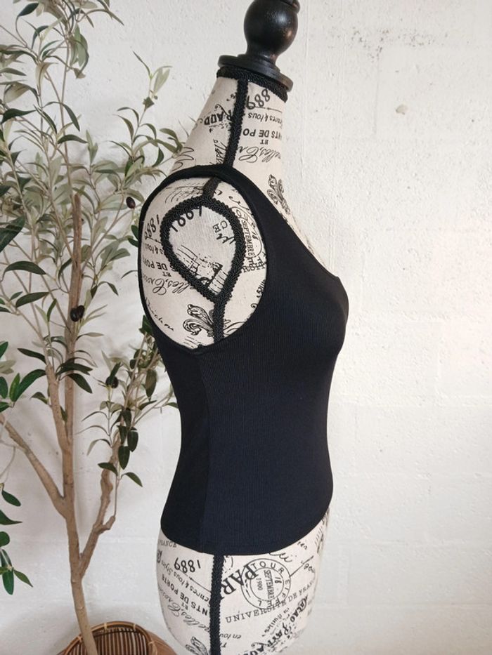 🖤 Débardeur asymétrique Stradivarius – Taille M – Très bon état - photo numéro 3
