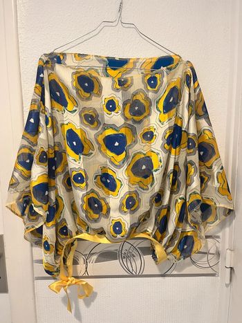 Top voilage motif wax