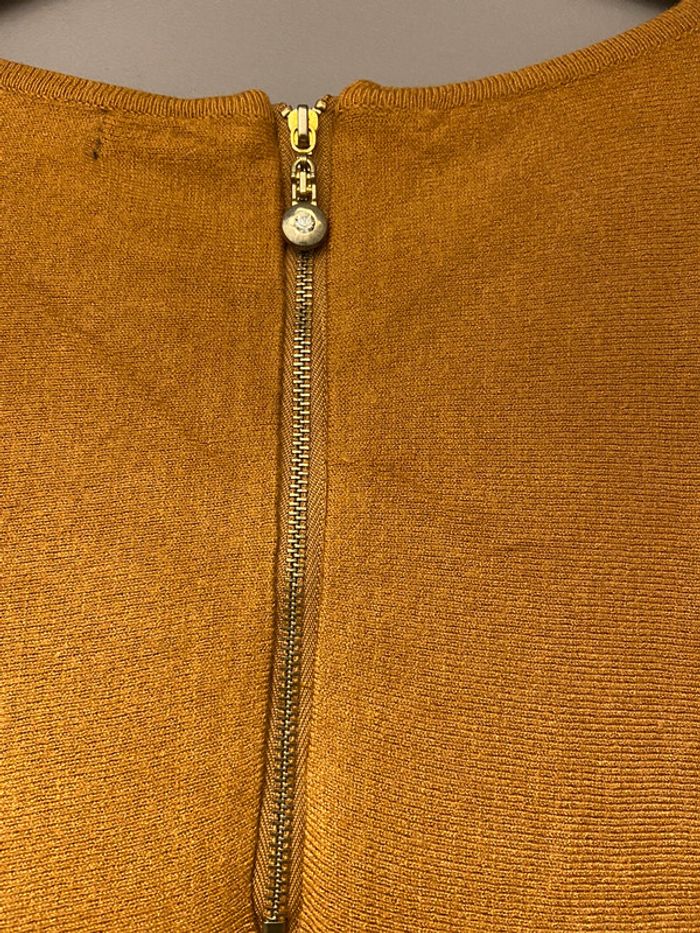 Robe pull moutarde - photo numéro 7