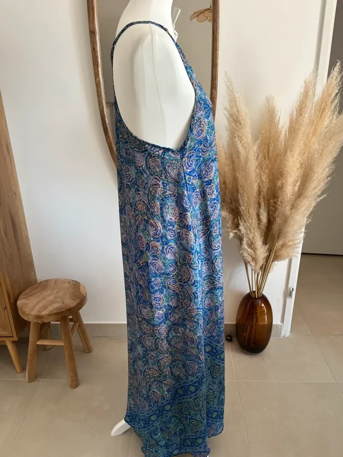 Robe longue d’été bleue, légère et fluide - photo numéro 5