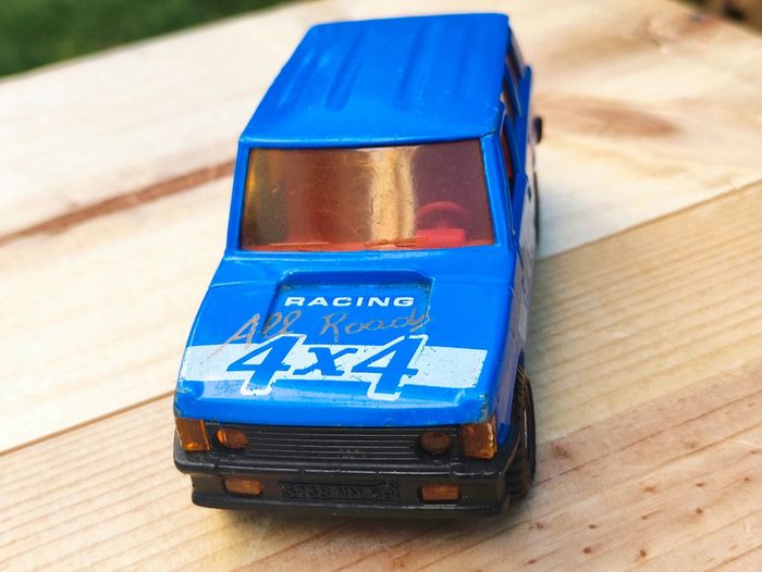 Majorette range rover bleu échelle 1/36 - photo numéro 2