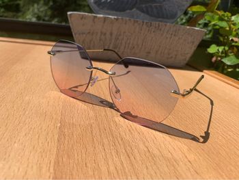 Lunettes de soleil dégradé bleu et rose