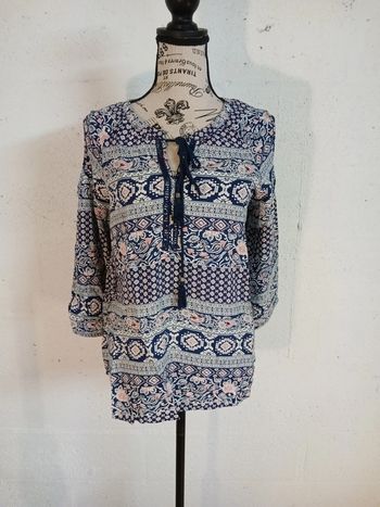 💙 Blouse à motifs épaules dénudées – Daniel Rainn – Taille M – Très bon état