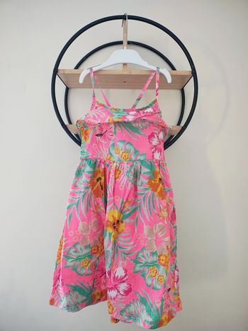 7 ans robe été n ( étiquette coupée)