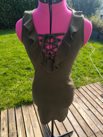 Robe moulante courte kaki M/L