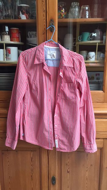 Chemise à rayure rose bleu