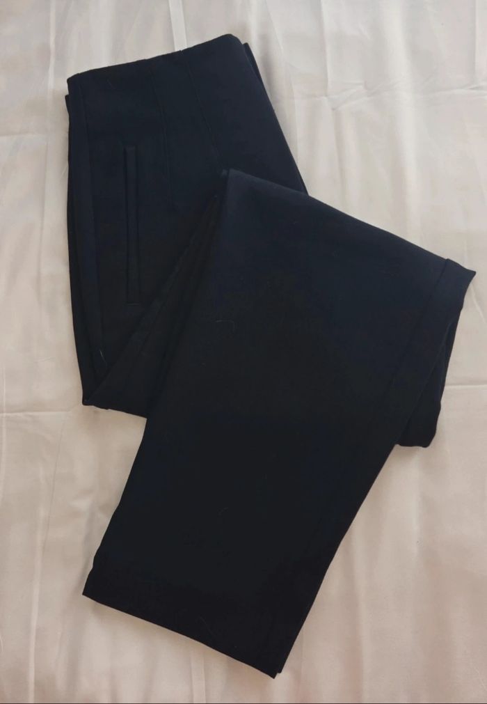 Pantalon bleu foncé