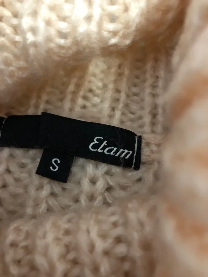 Pull chaud Etam - photo numéro 7