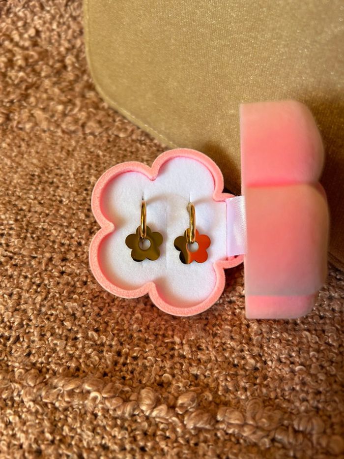 Boucles d’oreilles fleurs du printemps 🌸 - photo numéro 4