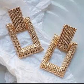 Boucle d’oreille Zara 