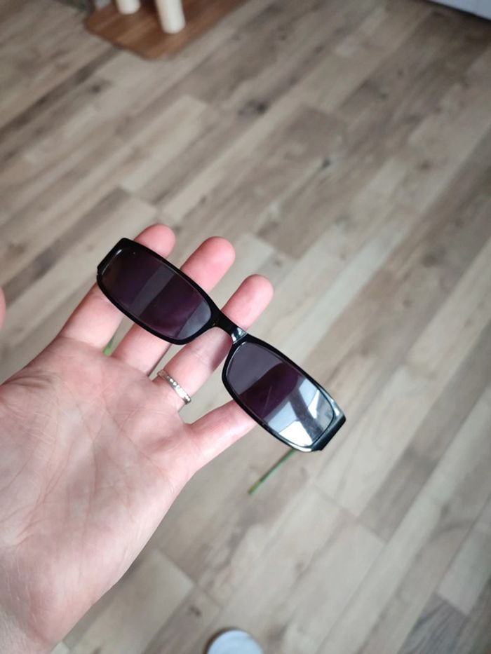 Lunettes de soleil - photo numéro 3
