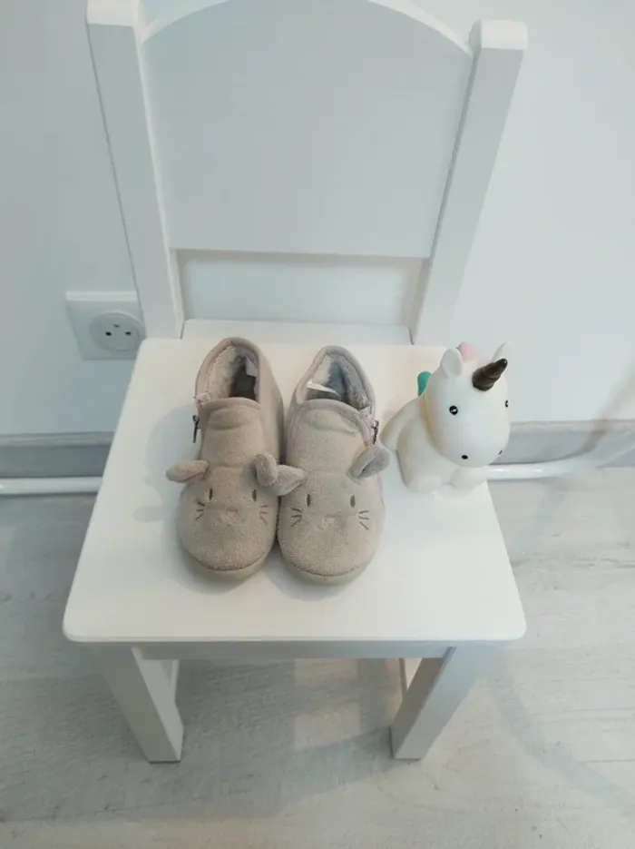 Chaussons chaud fille T 24 kiabi - photo numéro 2