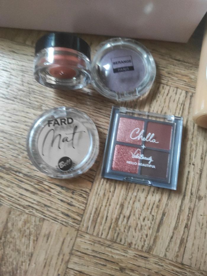Lot beauté maquillage neuf - photo numéro 3