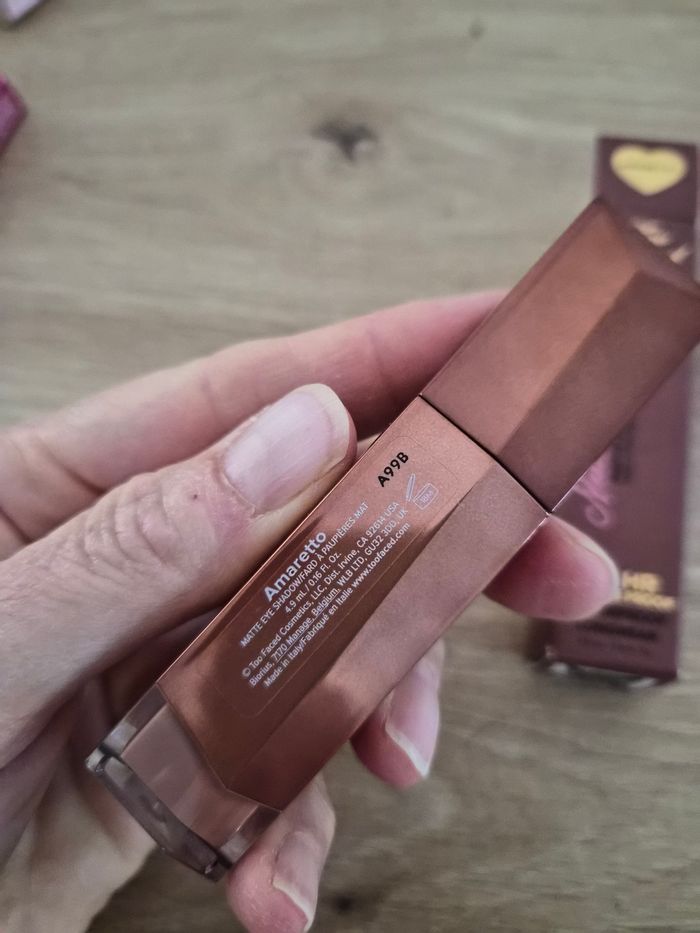 Melted shadow Too faced - photo numéro 4