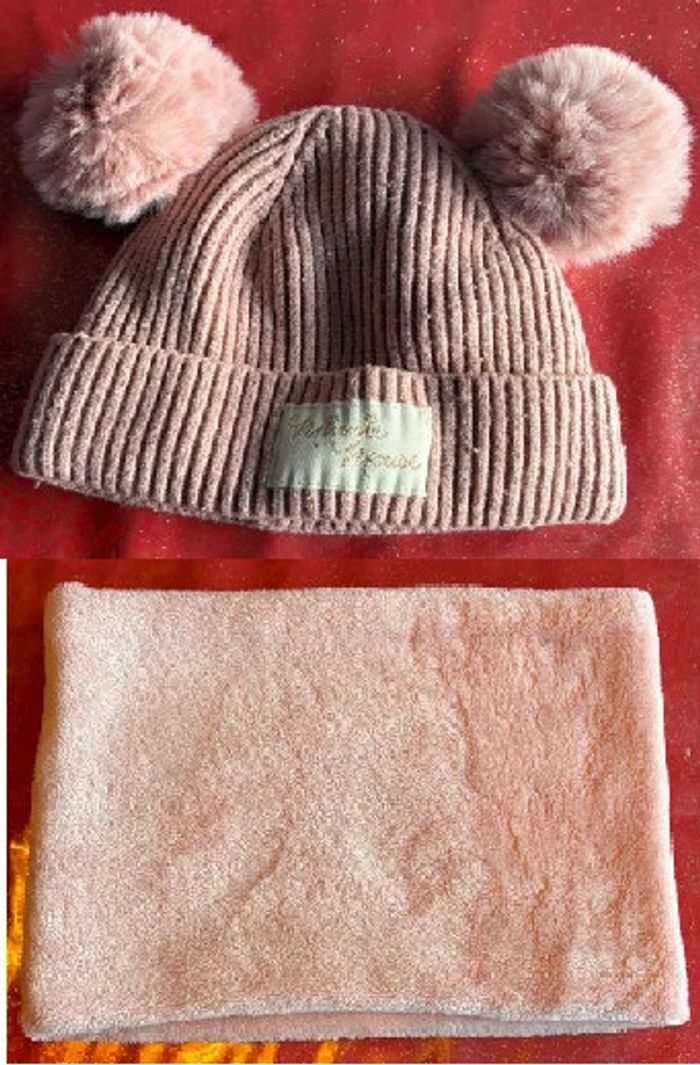 Lot bonnet Minnie + cache cou rose