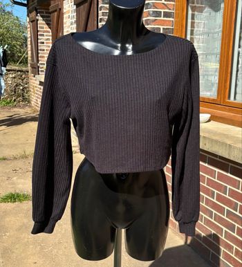 🖤 Top court noir – Taille 38 (M)
